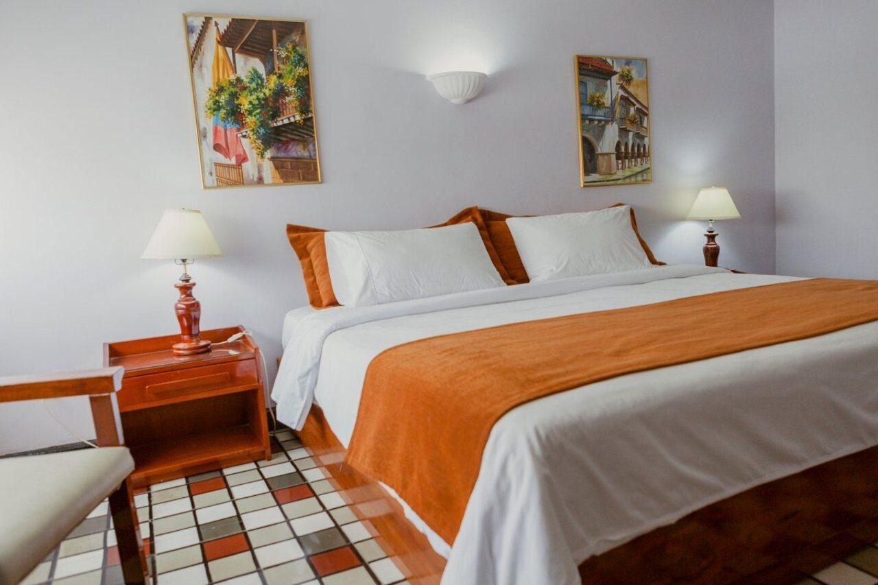 Hotel Bahia Cartagena Kültér fotó