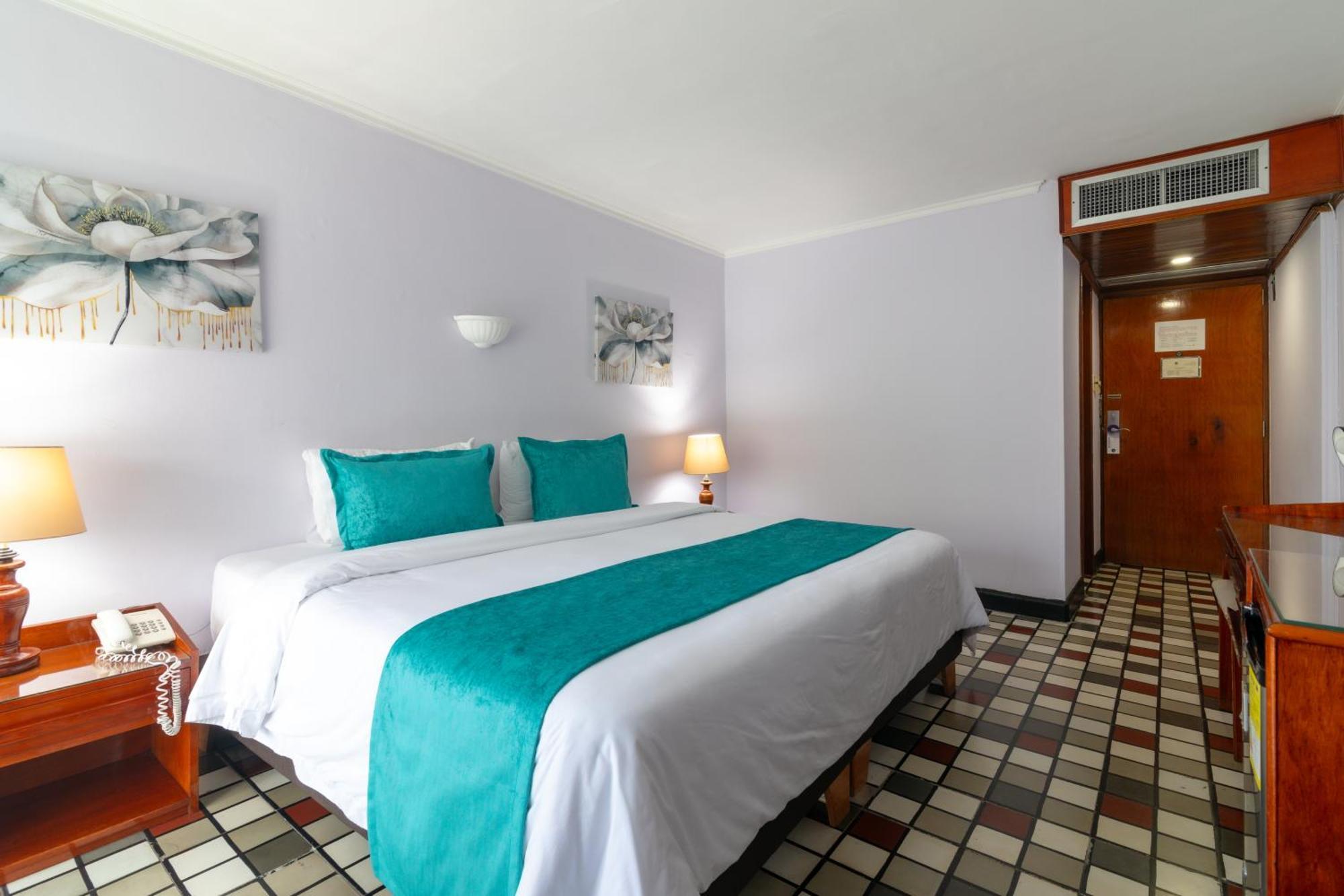 Hotel Bahia Cartagena Kültér fotó