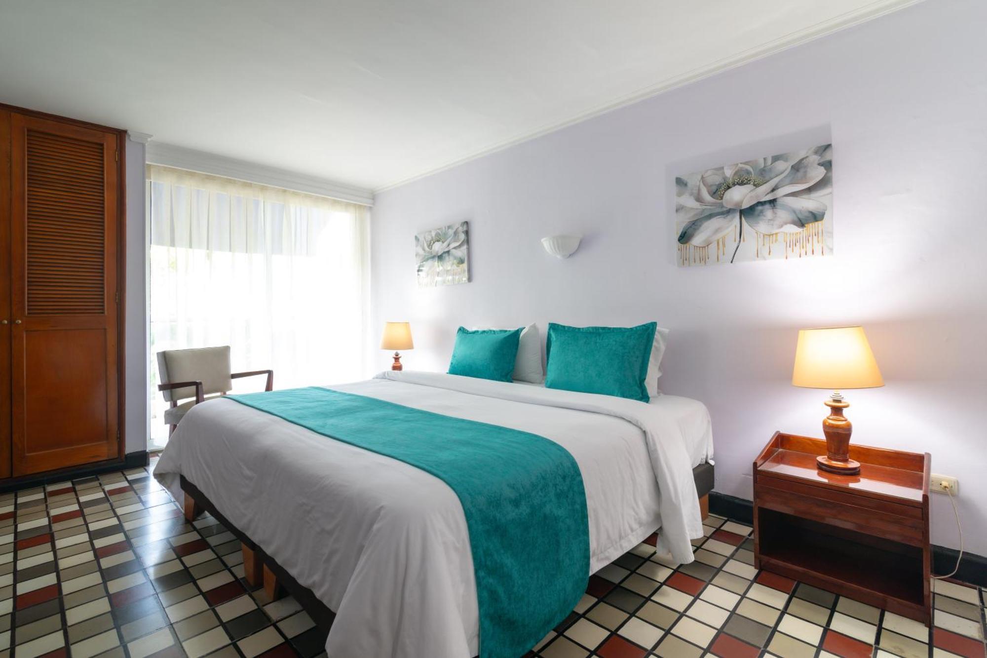 Hotel Bahia Cartagena Kültér fotó