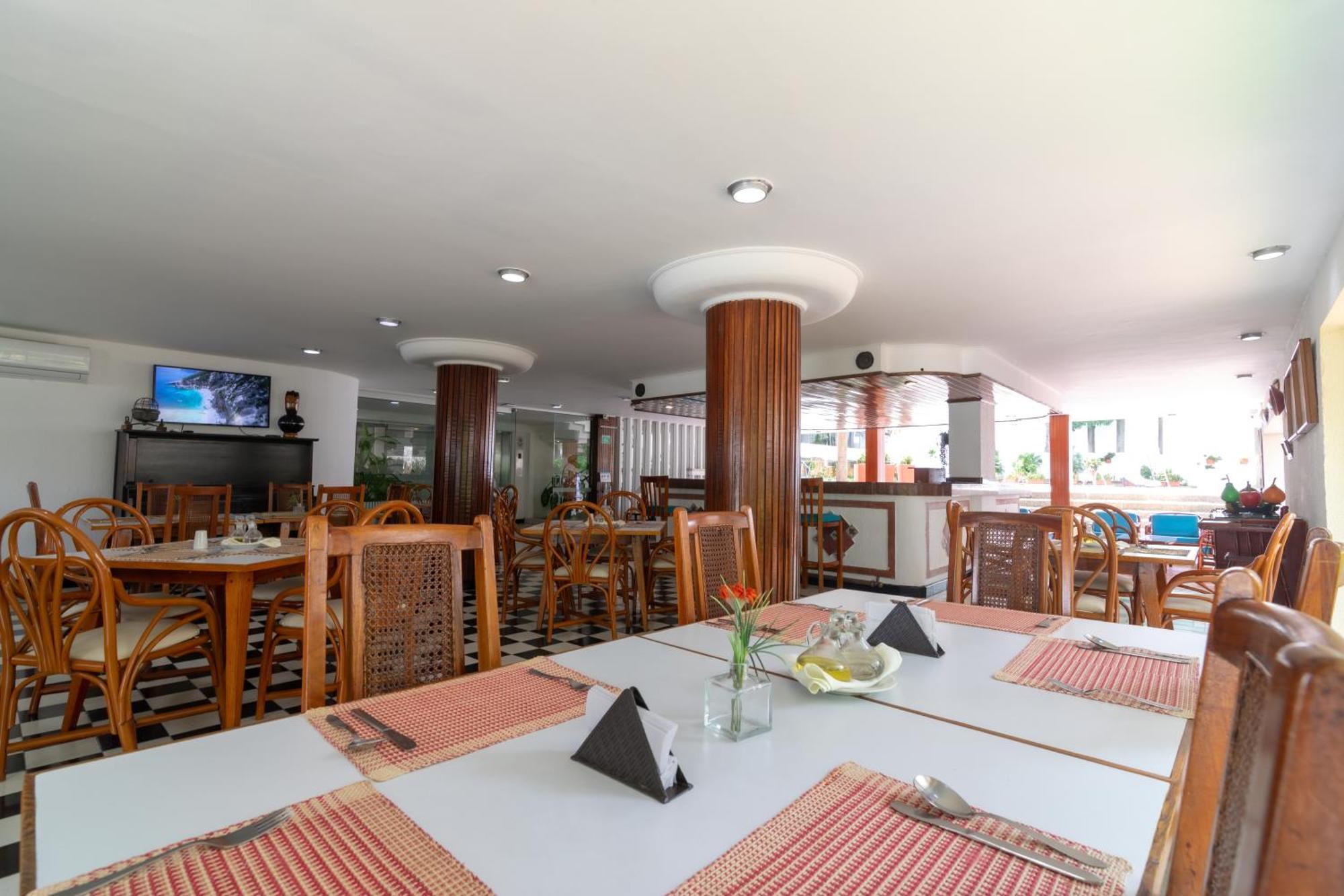 Hotel Bahia Cartagena Kültér fotó